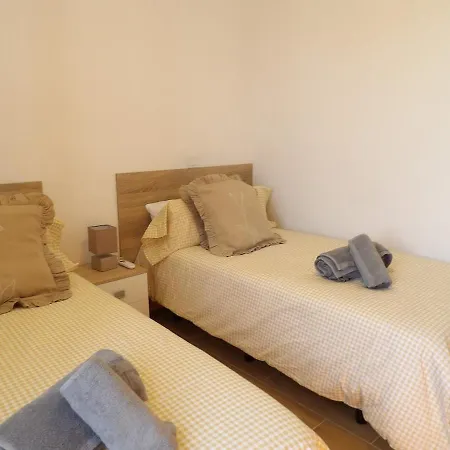 Βίλα 2 Jacuzzis,10 People,villa,nearby Beach,terrace