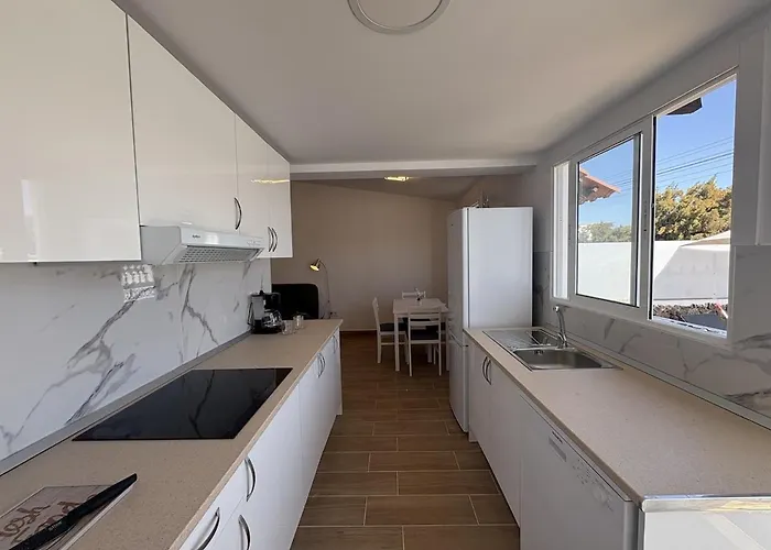 Willa 2 Jacuzzis,10 People,villa,nearby Beach,terrace