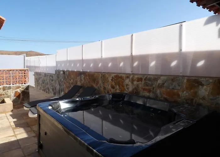 2 Jacuzzis,10 People,villa,nearby Beach,terrace *