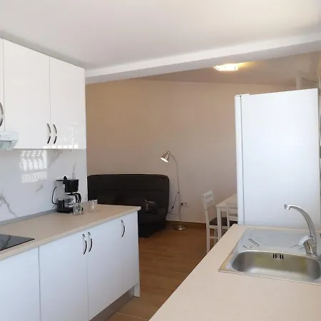 2 Jacuzzis,10 People,villa,nearby Beach,terrace Villa
