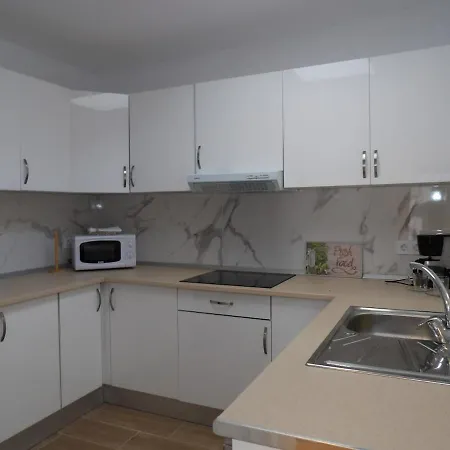 2 Jacuzzis,10 People,villa,nearby Beach,terrace * Тарахалехо