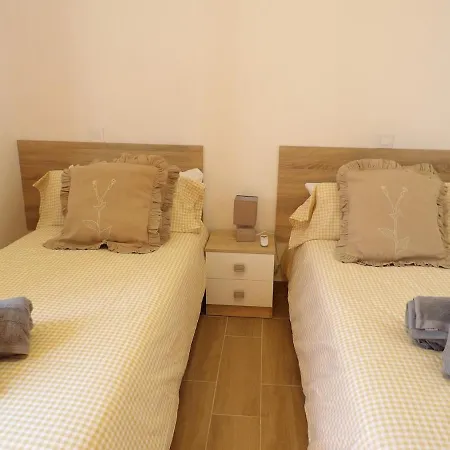 2 Jacuzzis,10 People,villa,nearby Beach,terrace Villa