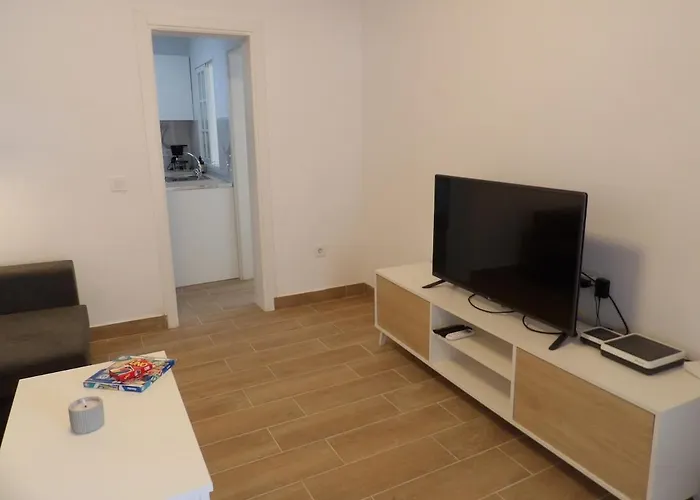 2 Jacuzzis,10 People,villa,nearby Beach,terrace Villa *