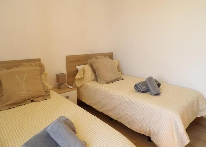 Villa 2 Jacuzzis,10 People,villa,nearby Beach,terrace