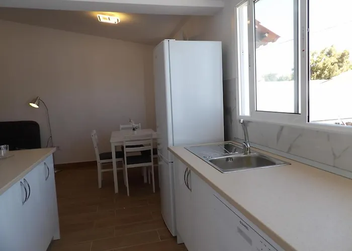 别墅 2 Jacuzzis,10 People,villa,nearby Beach,terrace 塔拉哈勒赫